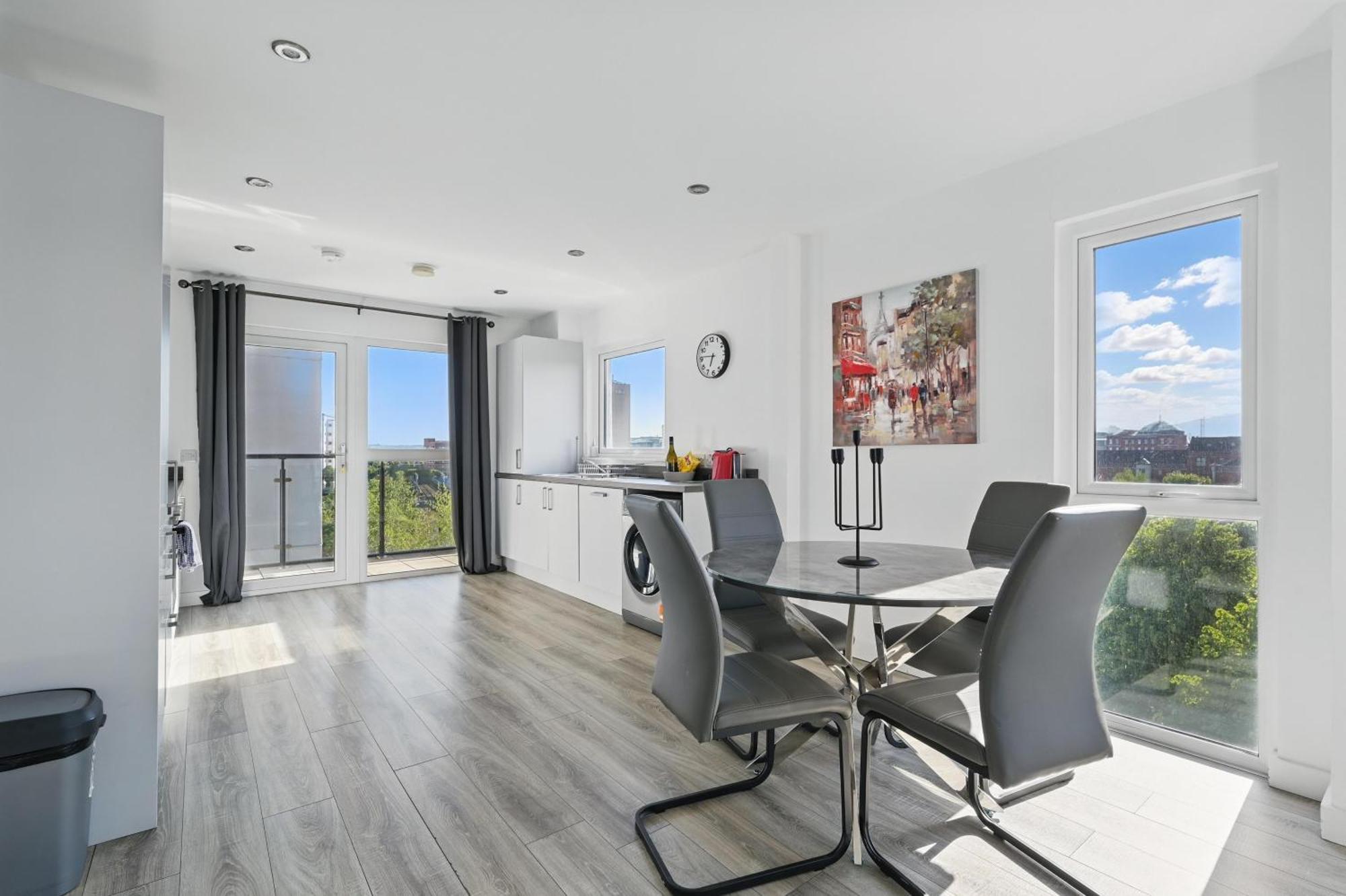 Central Belfast Apartments Sandford 外观 照片