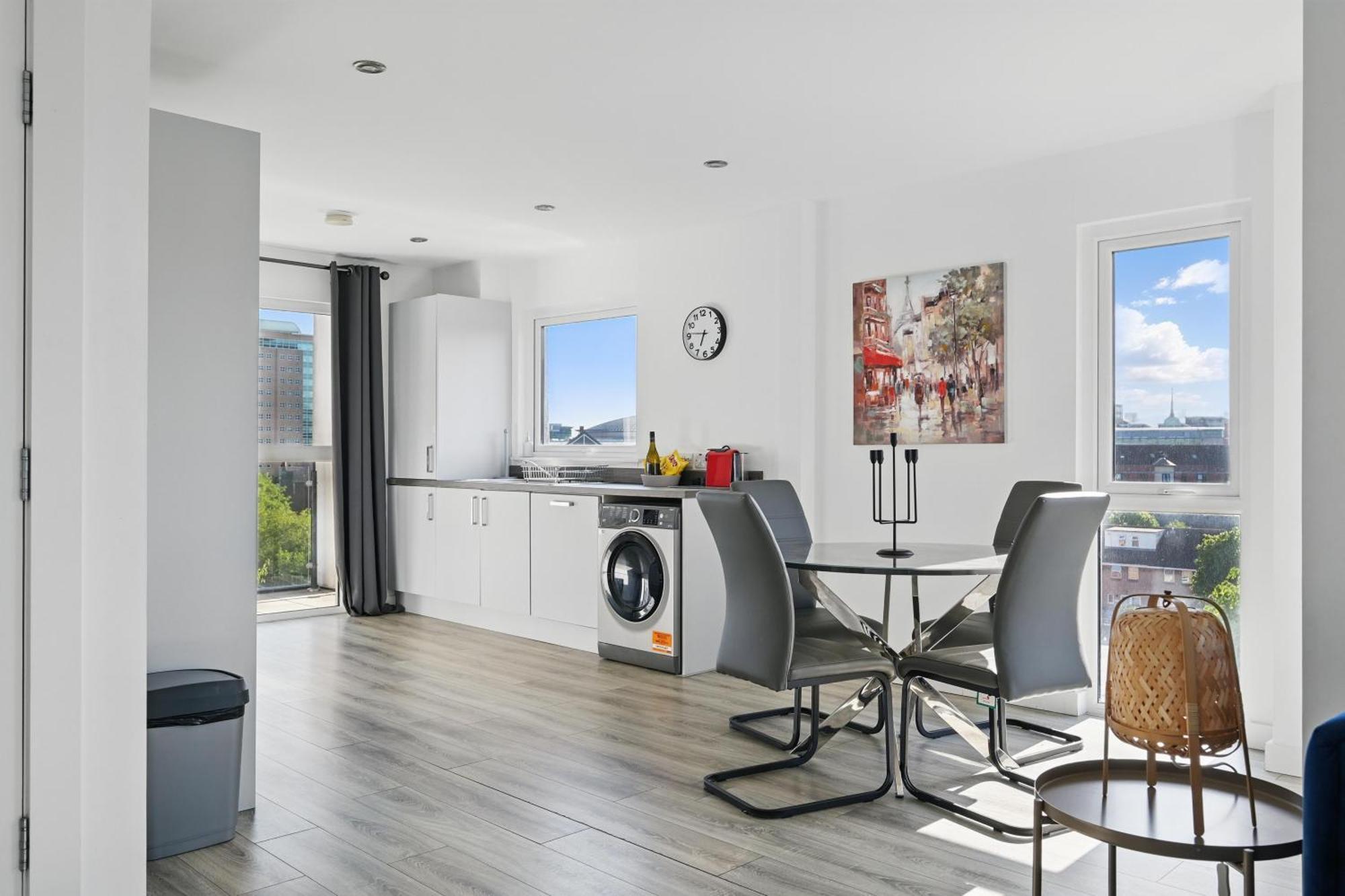 Central Belfast Apartments Sandford 外观 照片